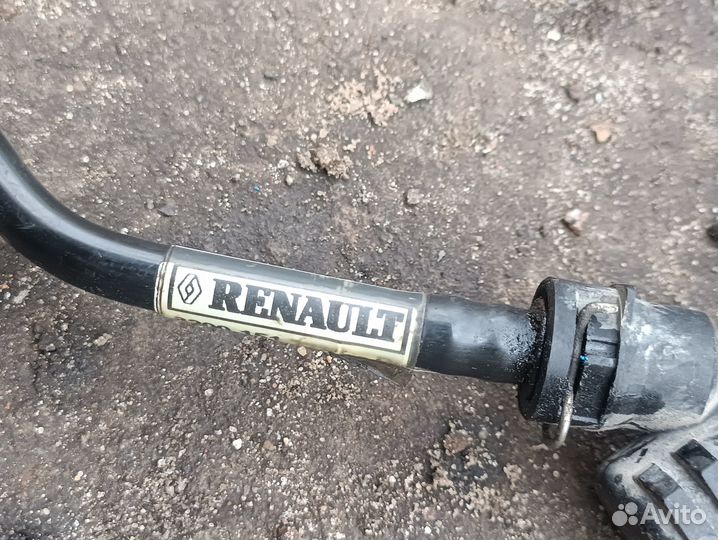 Трубка сцепления Renault Megane 2 2004 8200151777