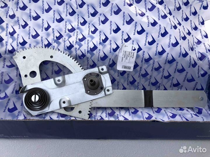 Продам стеклоподъемник