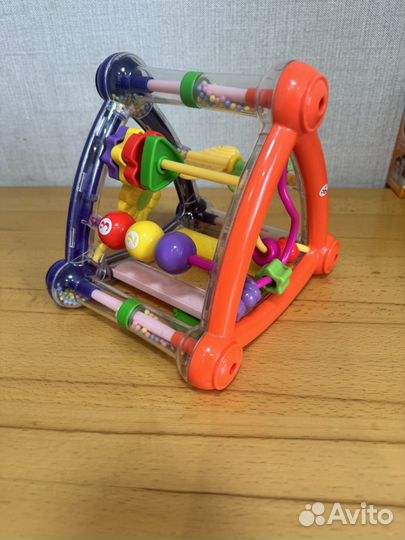 Развивающие игрушки