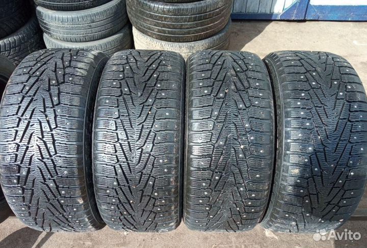 Nokian Tyres Hakkapeliitta 7 275/40 R20 99W
