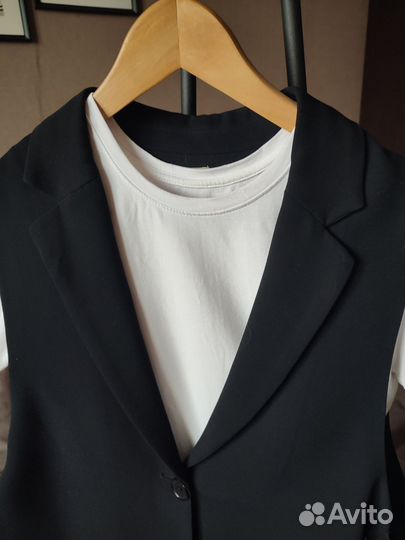 Жилет удлинённый чёрный Cotton 44