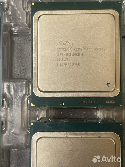 Процессор Intel Xeon E5-2690v2