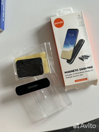 Держатель для телефона в машину магнитный