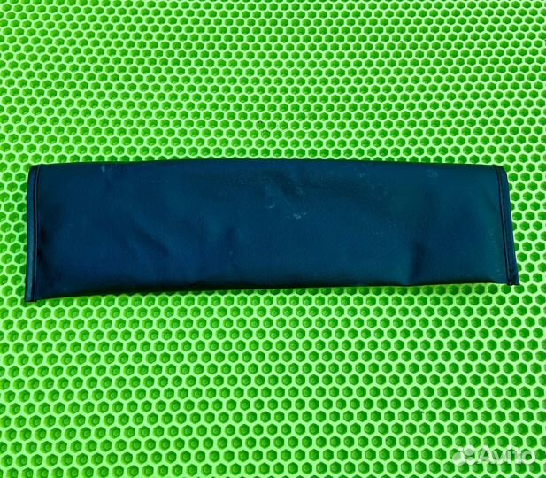 Буксировочный крюк Nissan с чехлом