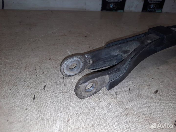 Рычаг подвески нижний задний левый Mercedes E320