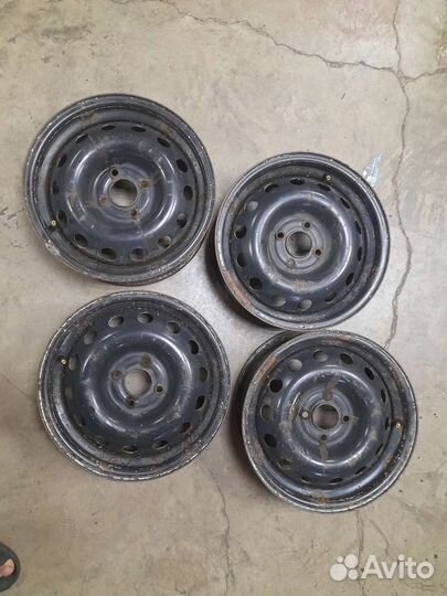 Диски на largus и logan