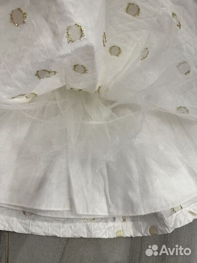Платье на девочку праздничное