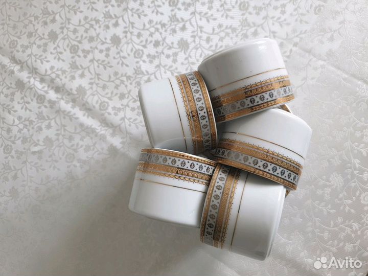 Кофейный сервиз. Чашечки с позолотой для кофе