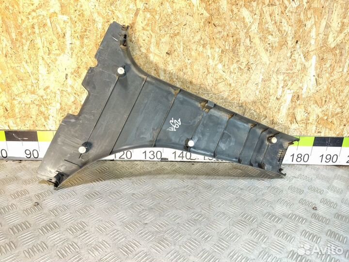 Обшивка стойки правая Hyundai Getz 2002-2010