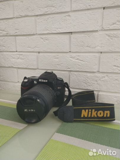 Зеркальный фотоаппарат Nikon D90