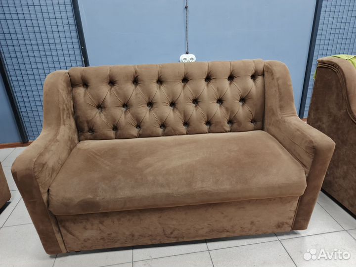 Диваны, угловой кожаный разборной