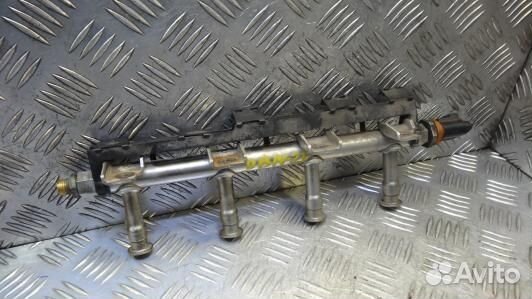 Топливная рампа бензиновая skoda fabia 2 (DBN21TJ0