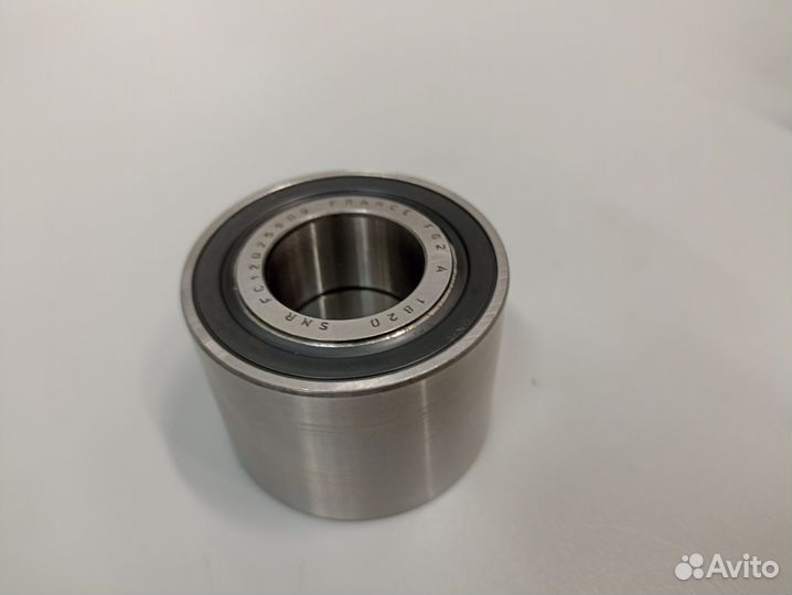 Подшипник ступицы задний Nissan Cube Z11