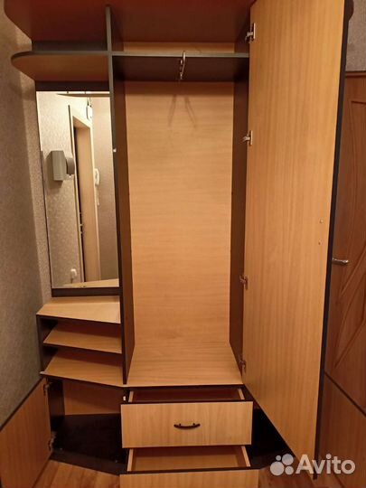 Шкаф прихожая