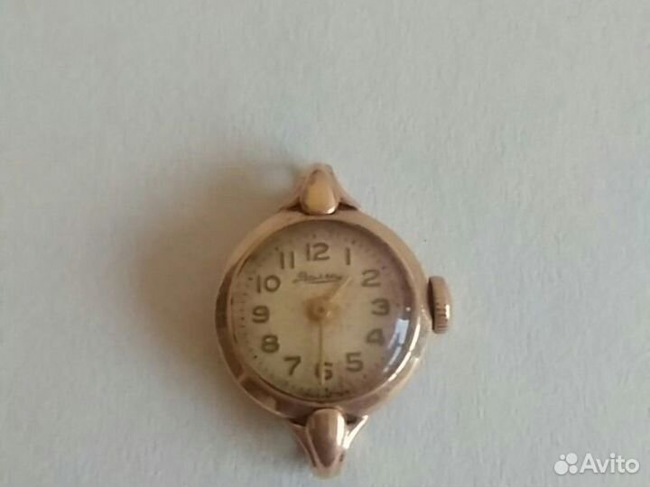 Золотые часы Волга антиквариат