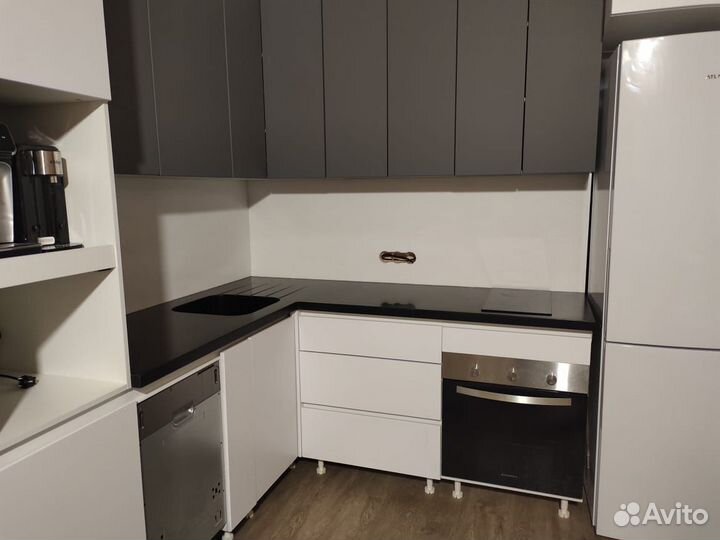 Столешница из кварцевого агломерата на заказ