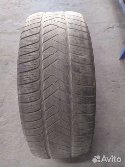 Pirelli Winter Studdable Plus 255/60 R18