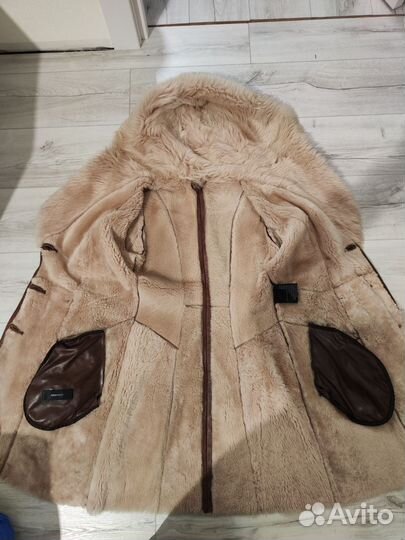 Дублёнка натуральная toto 42-44 с капюшоном