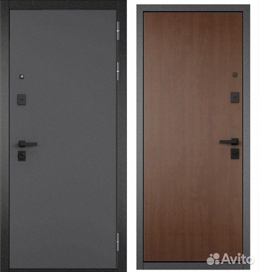 Стальная дверь в квартиру