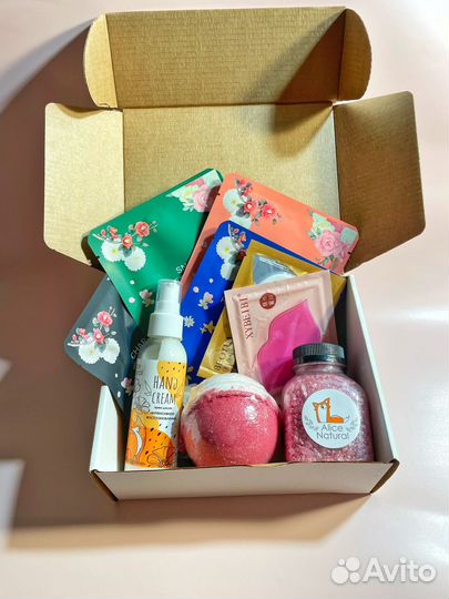 Набор косметики подарочный