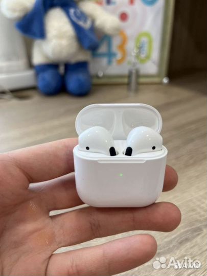 Наушники AirPods