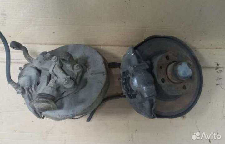 Поворотный кулак ваз LADA