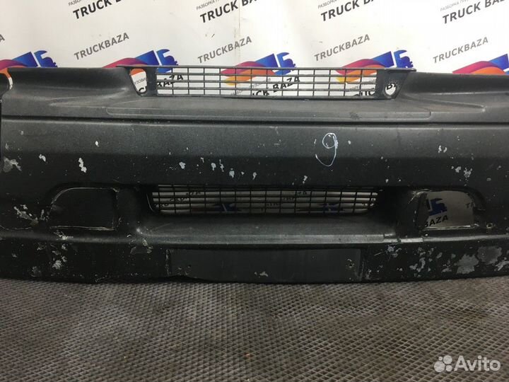 Бампер передний Renault Premium