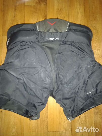 Хоккейные вратарские шорты