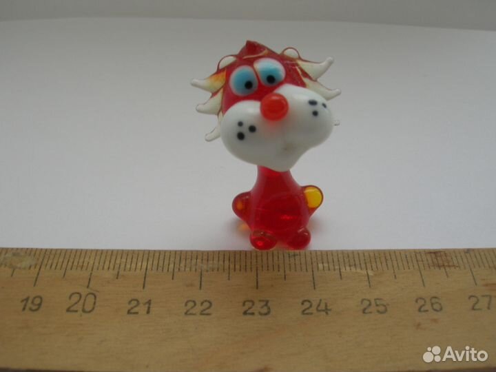 Фигурки из стекла