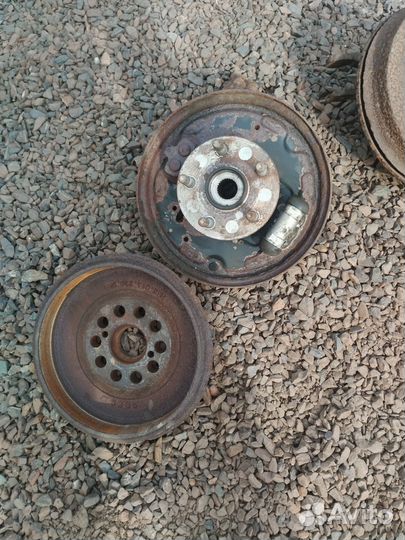 Задние барабаны toyota