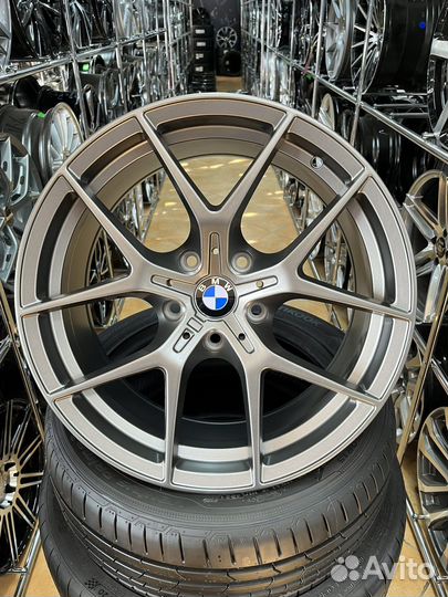 Диски литые R18 5*120 BMW 554 M стиль
