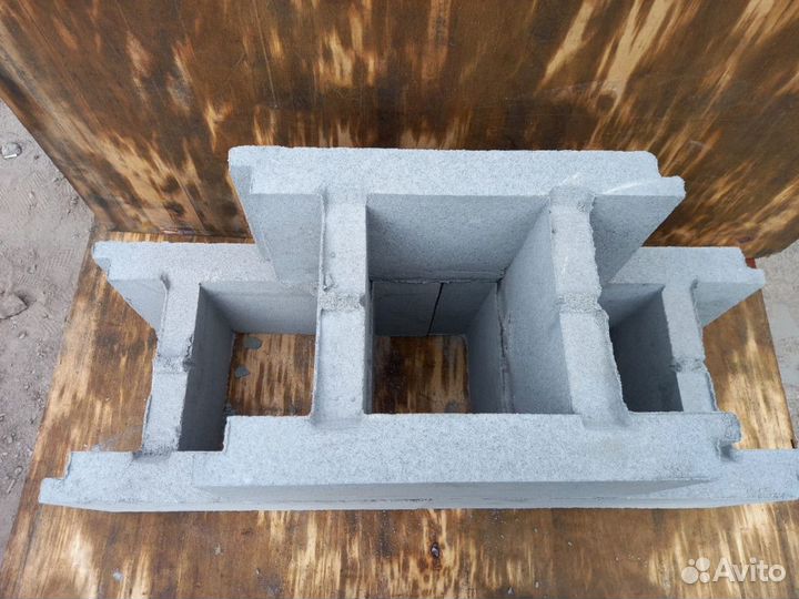 Несъемная опалубка (вибропрес бетон )
