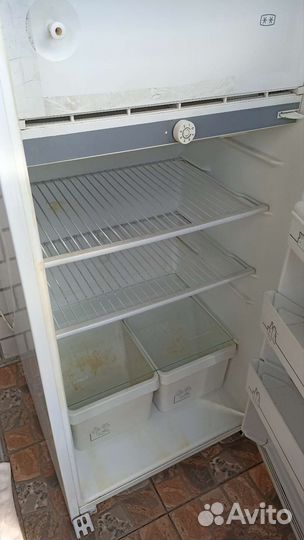 Холодильник бирюса 10с-1