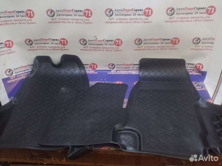 Коврики на Форд Транзит