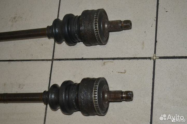 Привод задний Mercedes-Benz W210