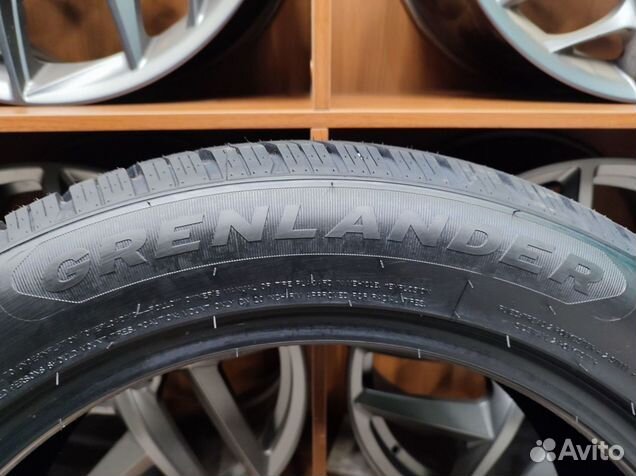 Grenlander IceHawke 1 245/50 R20