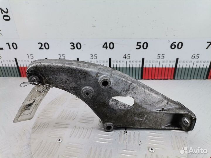 Кронштейн двигателя BMW 5-Series (E39) 1994