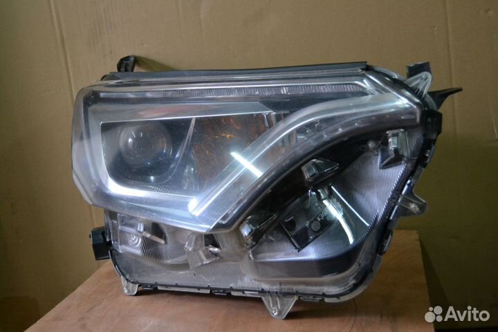 Фара левая, правая Rav4 2015-2019 оригинал