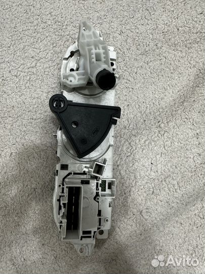 Блок управления печкой форд фокус 2