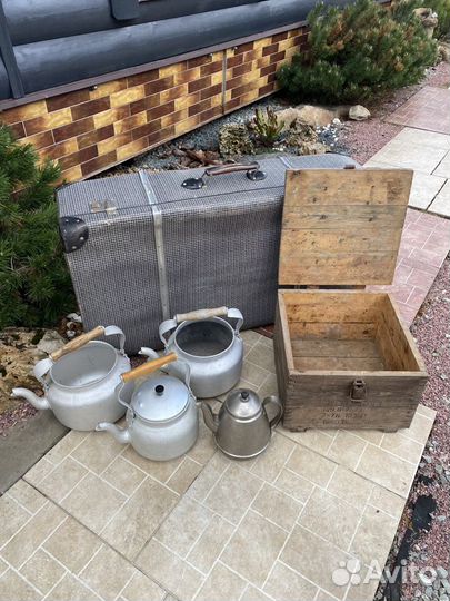 Чемоданы, чайники, бидоны СССР