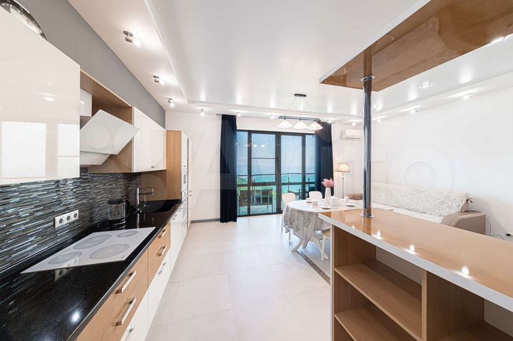 3-к. квартира, 125 м², 15/17 эт.