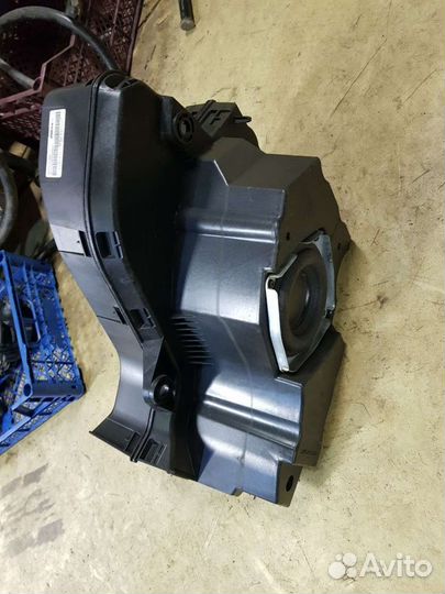 Сабвуфер 281701LA0A Patrol Y62 Infiniti QX56