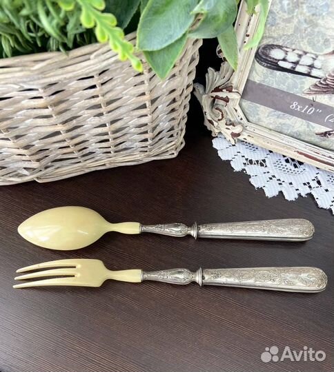 Редкие антикварные столовые приборы. Франция