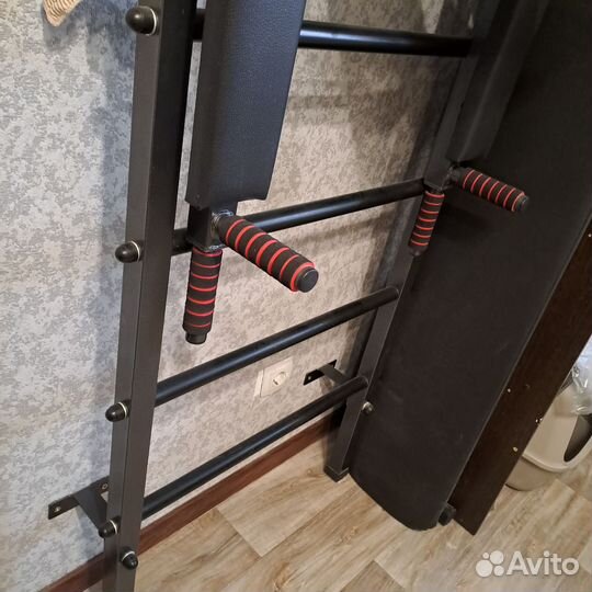 Шведская стенка с турником и брусьями