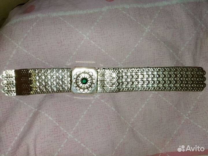 Металлический ремень женский