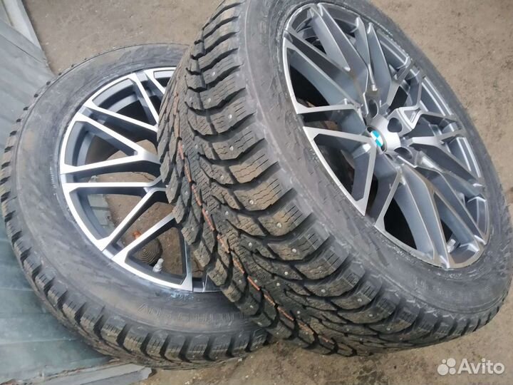 Колеса на BMW X5 G05 X6 G06 r20 5x112 305/40/20 27