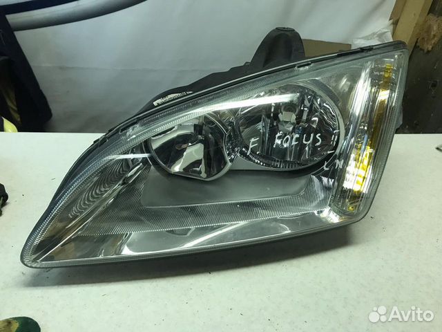 Фара левая Ford Focus 2