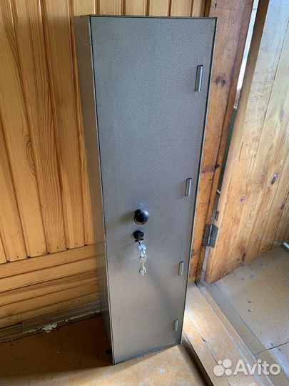 Оружейный сейф