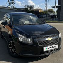 Chevrolet Cruze 1.6 AT, 2009, 170 000 км, с пробегом, цена 589 000 руб.