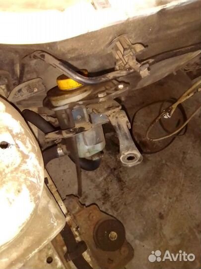 Бачок Гура на Fiat Albea 1,4